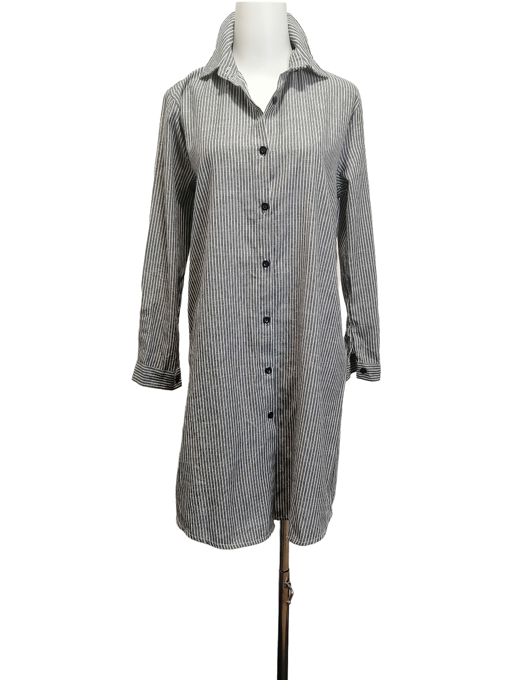 🍀🍀 Striped Button-Down Shirt Dress in Black & White